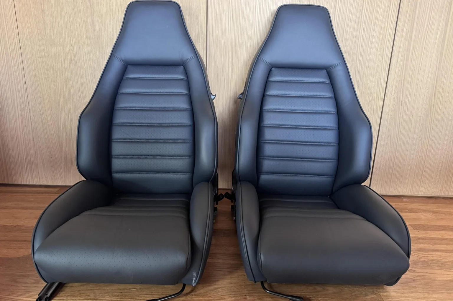 Recaro Sport Seats for Porsche 911
