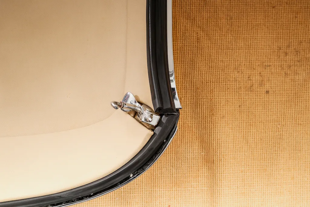 Jaguar XKE Series I Removable Hardtop - Image 3