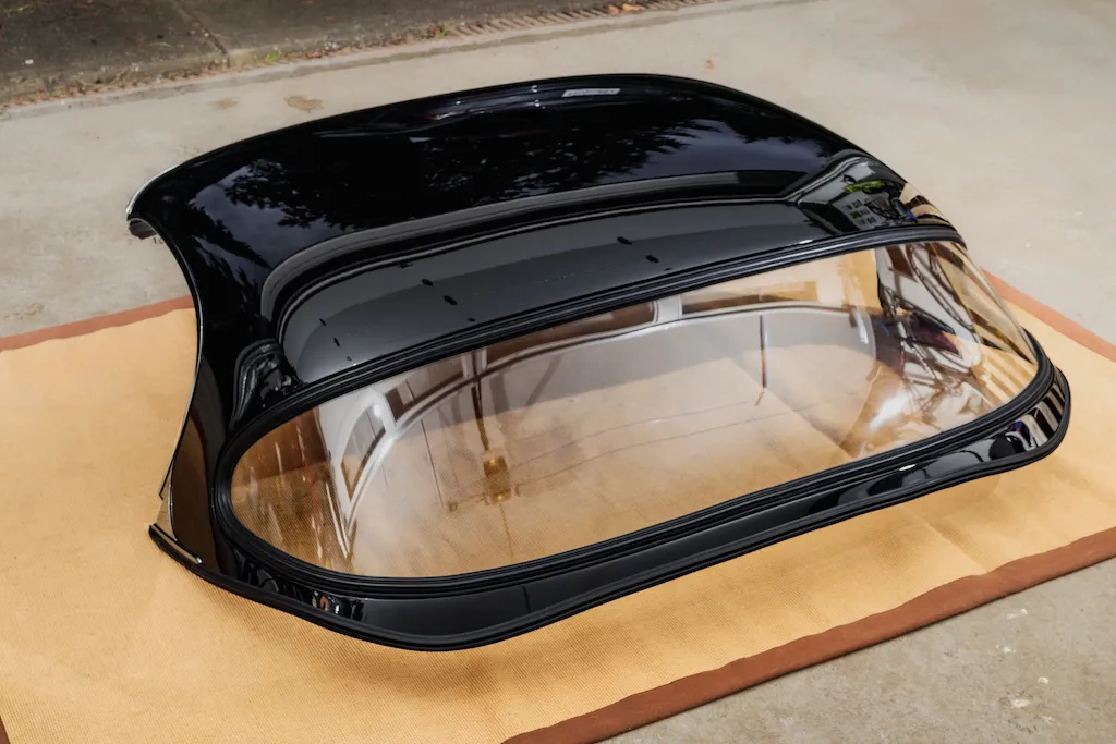 Jaguar XKE Series I Removable Hardtop - Image 19
