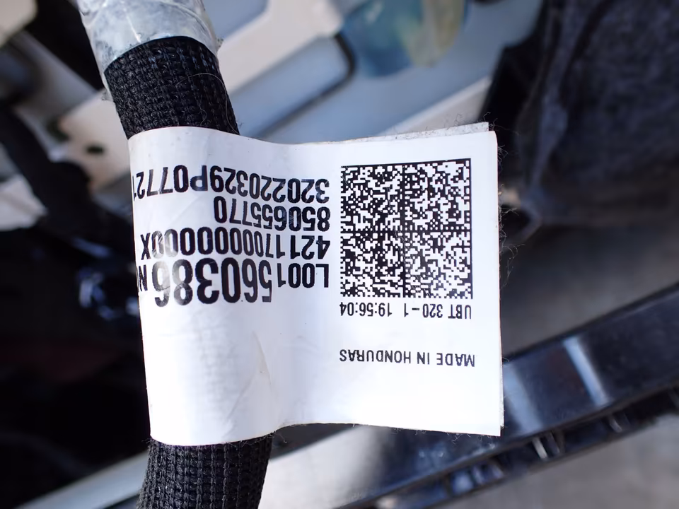 GMC Sierra 2019 Seats Interior Rear Bench Door Panels - Image 2