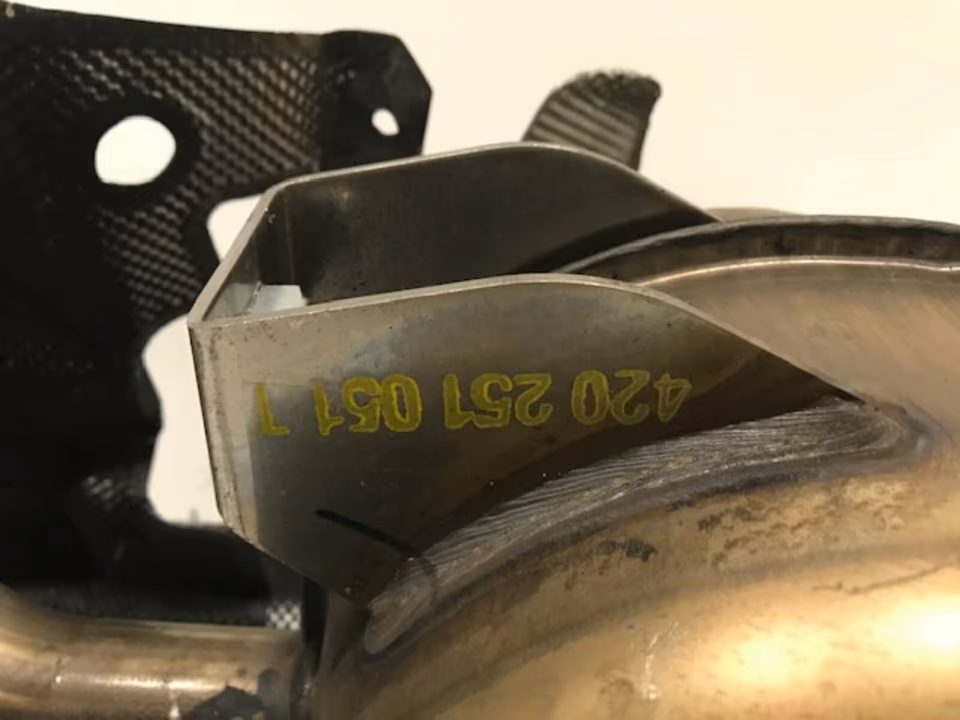 Audi R8 V10 exhaust silencer 420.251.051 - Image 3