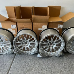 18×10″ and 18×13″ BBS Wheels for Dodge Viper