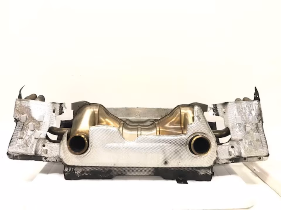 Rear parts complete R8 coupe 5.2 Fsi V10 year 2014 color blue - Image 3