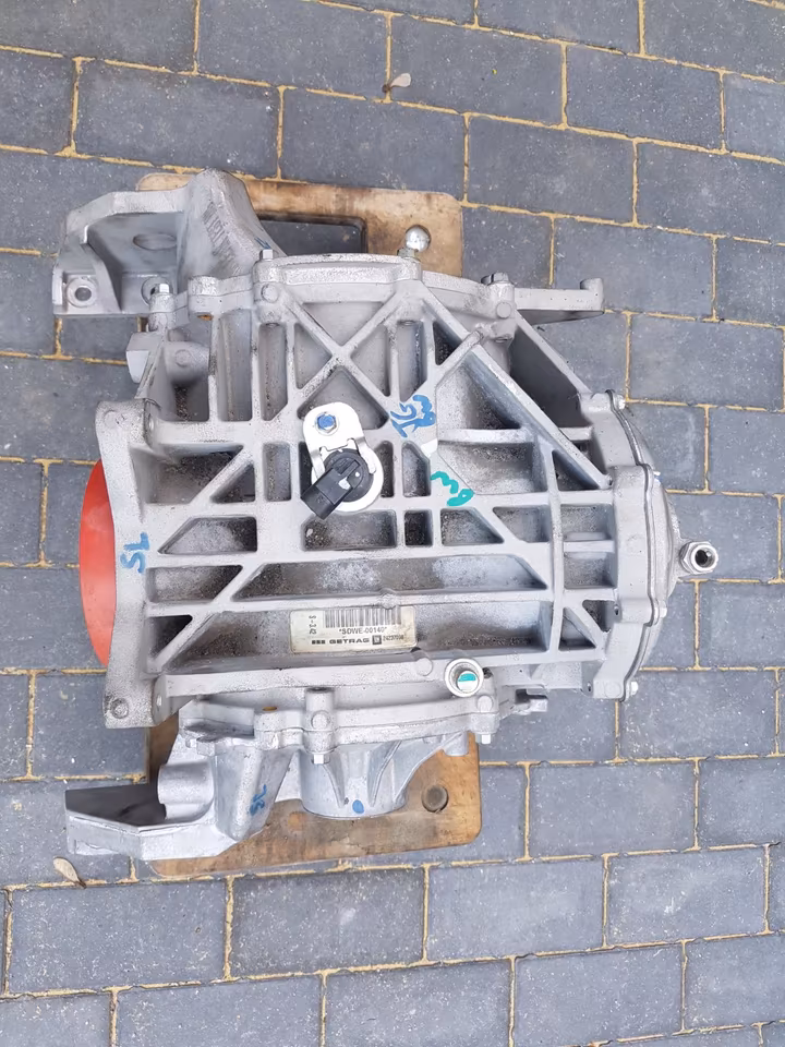 Corvette C6 ZR1 differential in top condition, 18,000 km