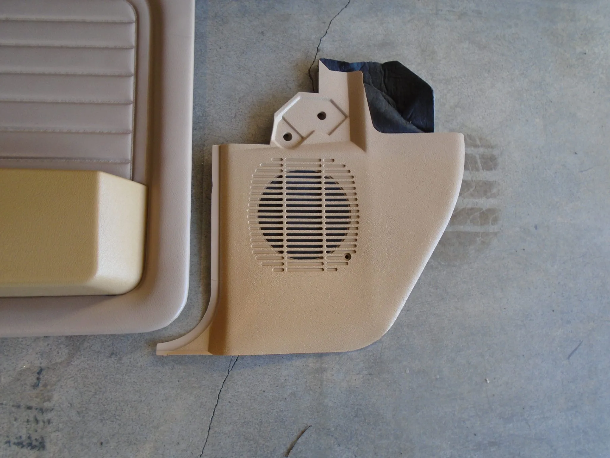 Recaro SRD Seats and Interior Trim for BMW E30 M3 - Image 9