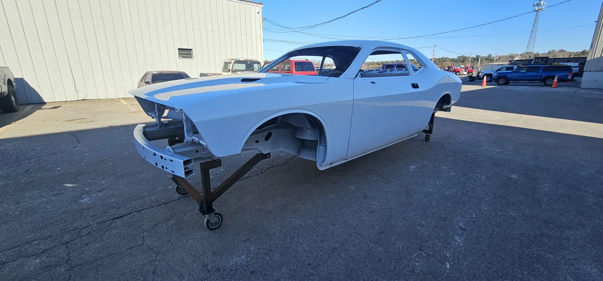 2009 Dodge Challenger Body Shell - Image 10