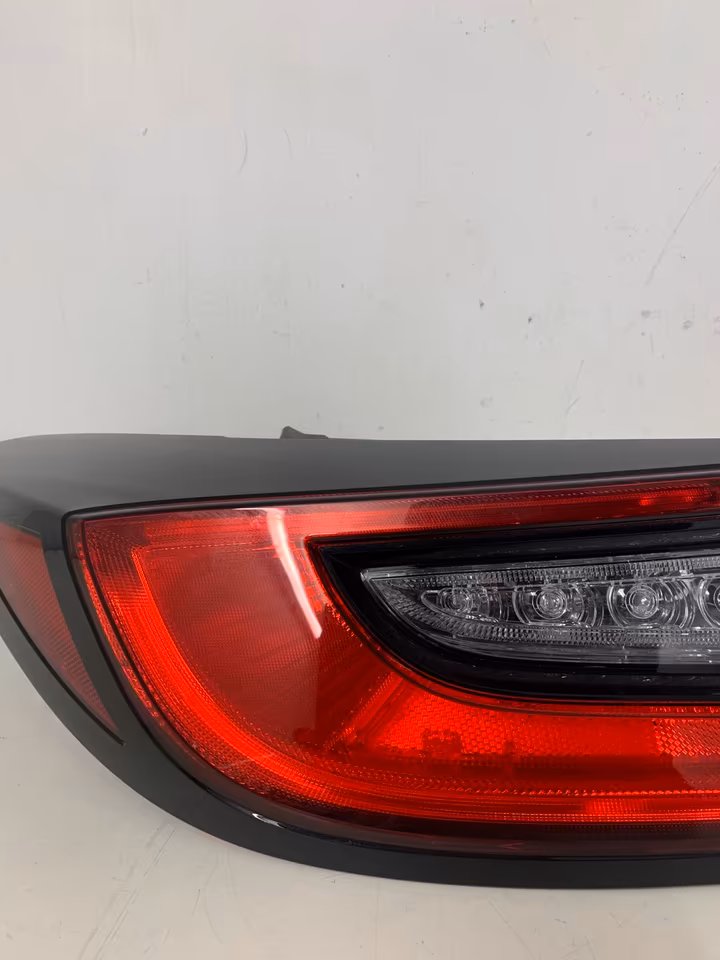 Subaru BRZ Toyota GR86 LED Taillight Set 84201CC011 84201CC001 - Image 9