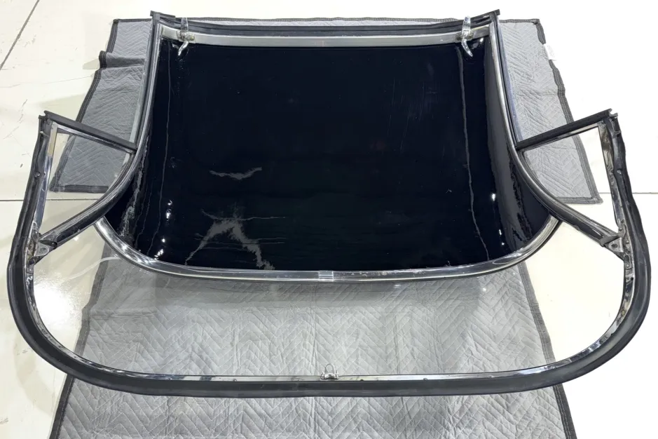 Chevrolet C1 Corvette Removable Hardtop - Image 14