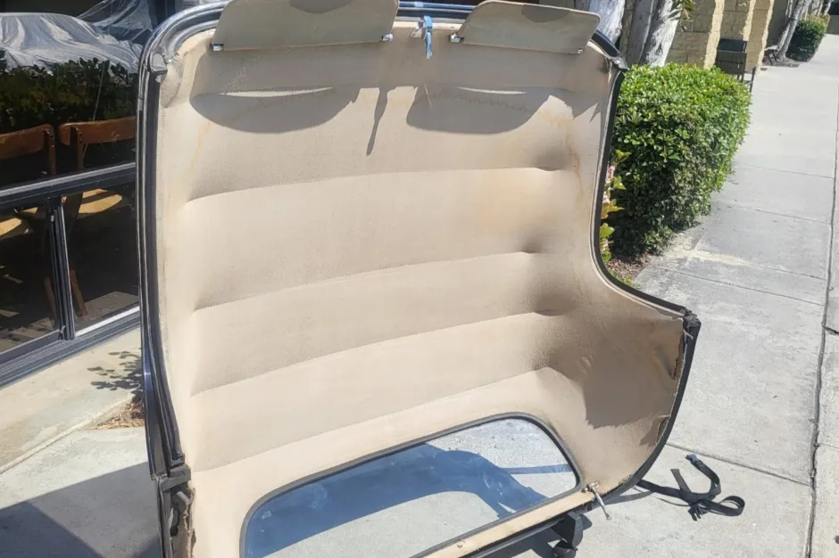 Mercedes-Benz 190SL Hardtop - Image 13