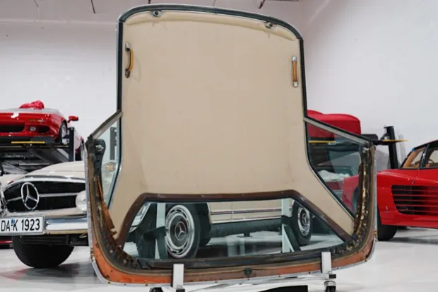 Mercedes-Benz Hardtop for W113 SL - Image 19