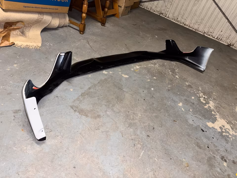 Toyota gt86 TRD design front bumper - Image 5