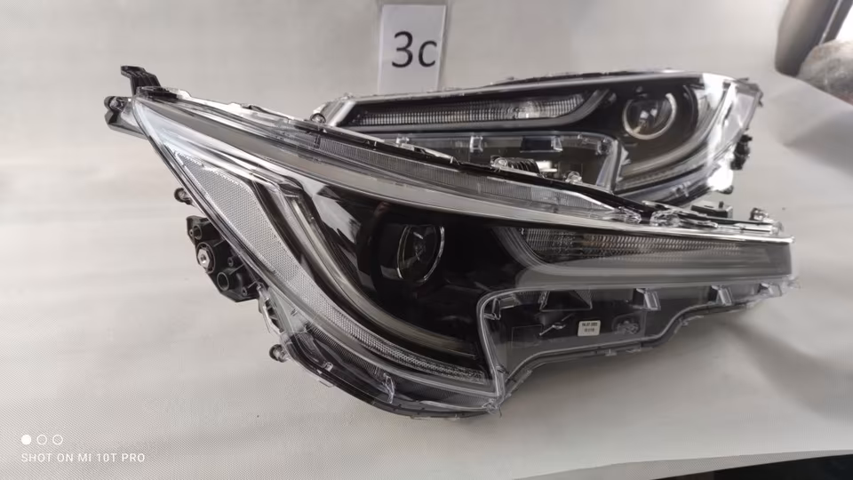 Headlights for Toyota Corolla E21, full LED, left and right, top condition - Image 11