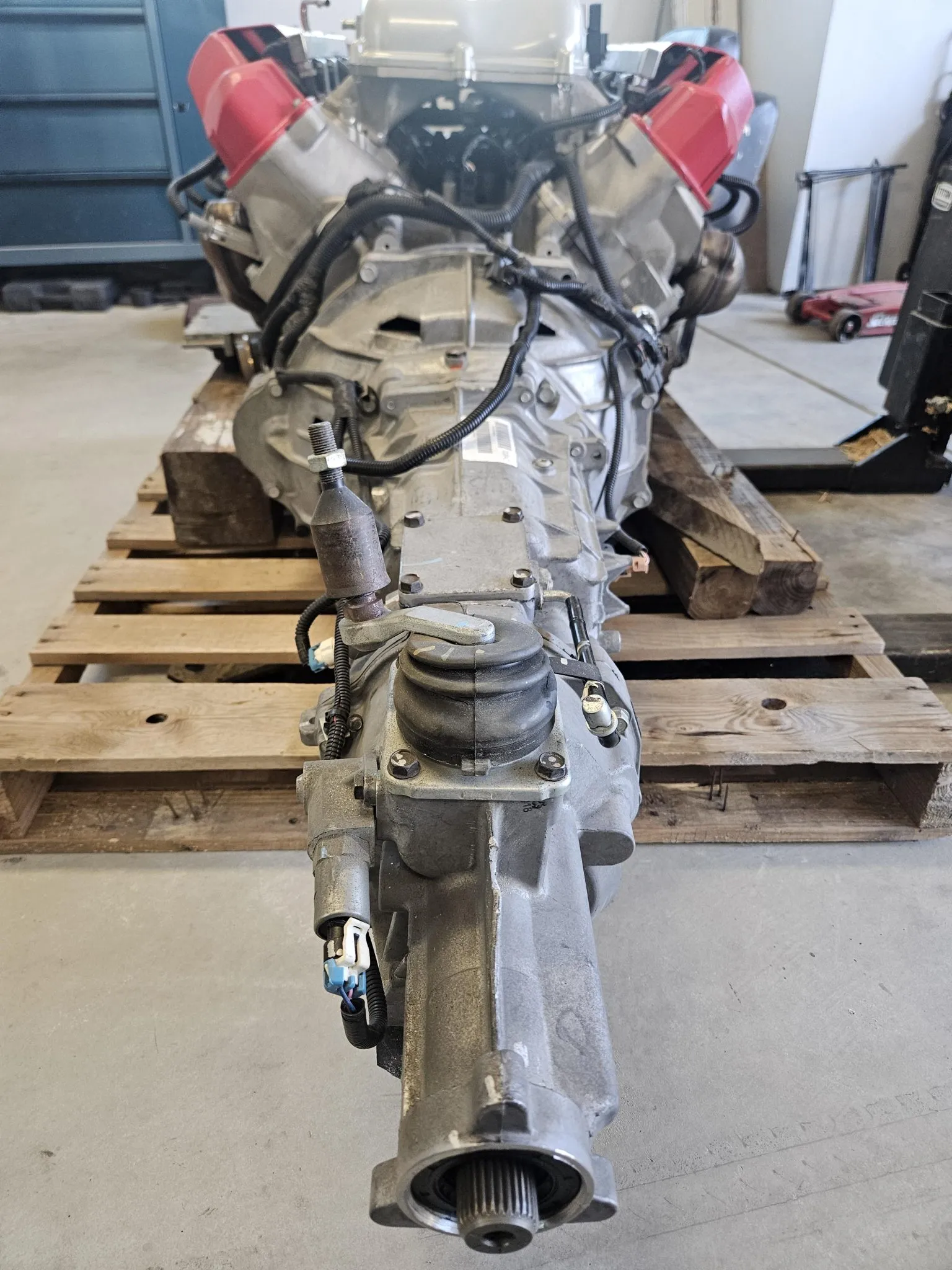 Dodge Viper SRT-10 8.4L V10 Engine & 6-Speed Transmission - Image 11