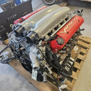 Dodge Viper SRT-10 8.4L V10 Engine & 6-Speed Transmission