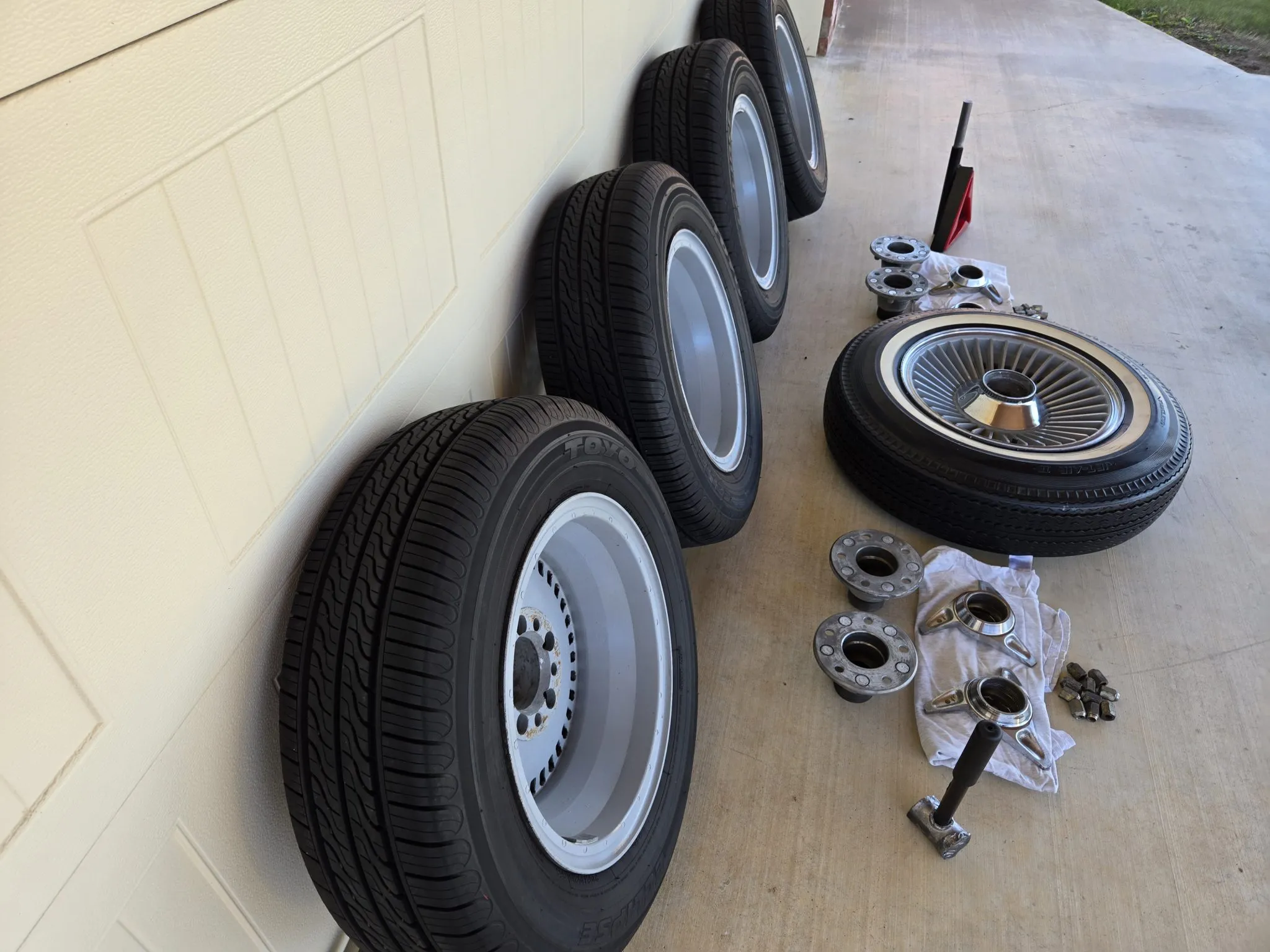 Kelsey-Hayes Knock-Off Wheels for Chevrolet Corvette - Image 2