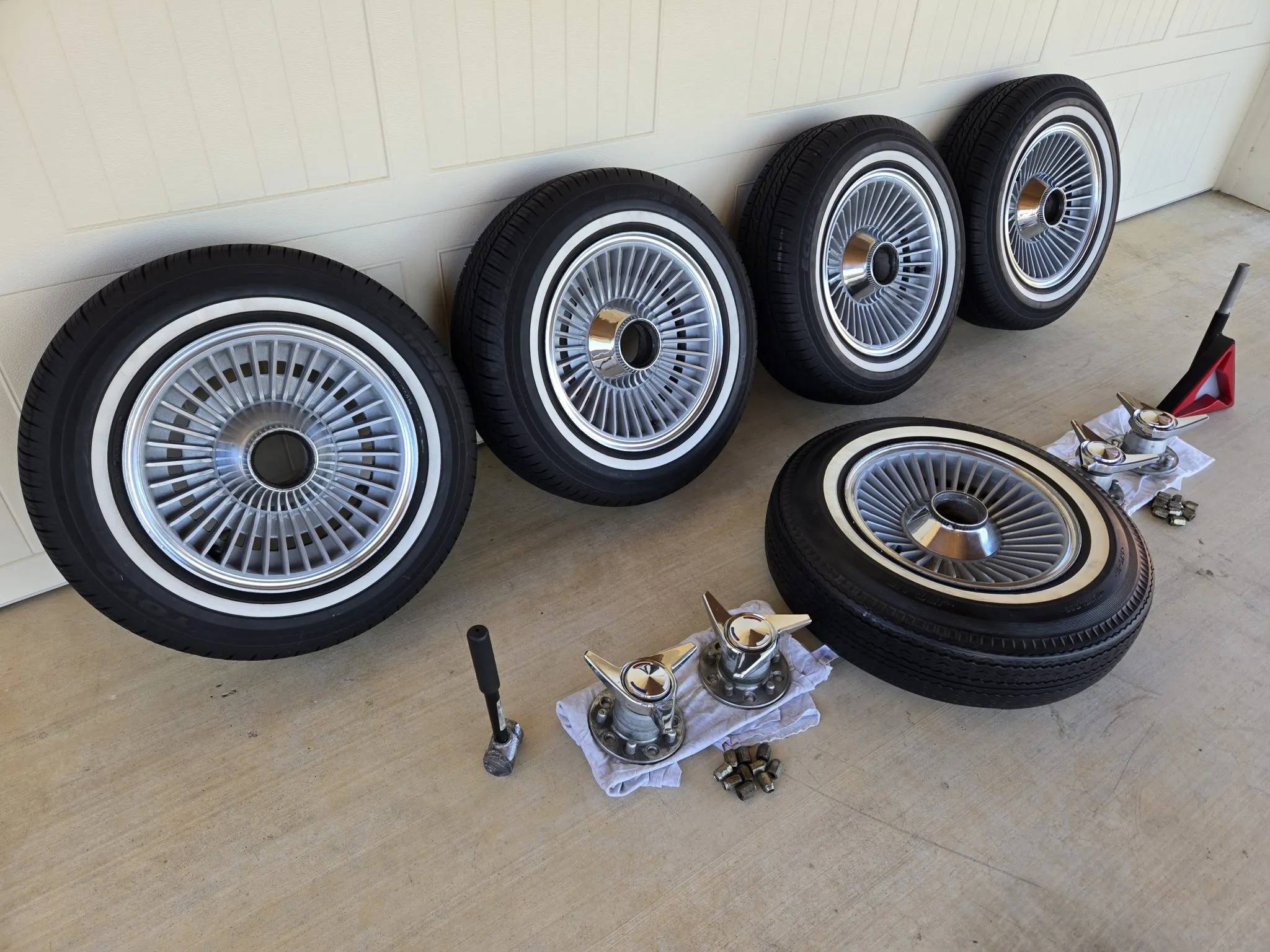 Kelsey-Hayes Knock-Off Wheels for Chevrolet Corvette