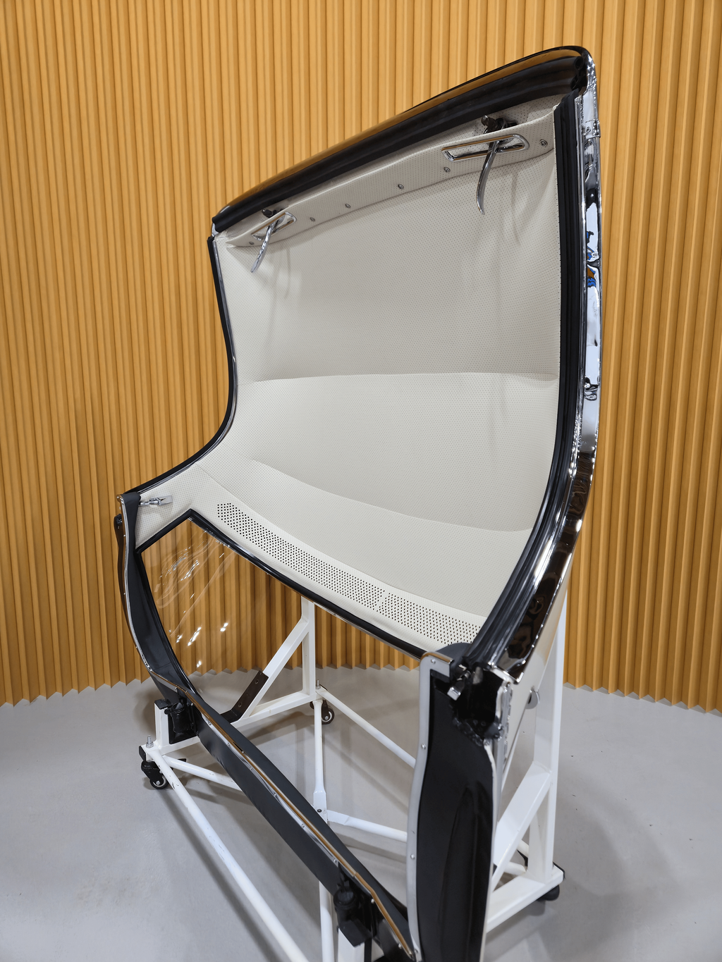 Mercedes-Benz 300SL Roadster Removable Hardtop - Image 6