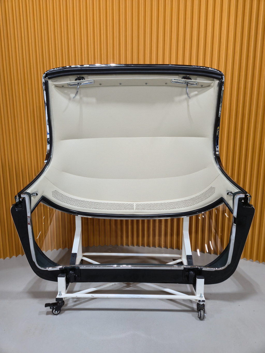 Mercedes-Benz 300SL Roadster Removable Hardtop - Image 10