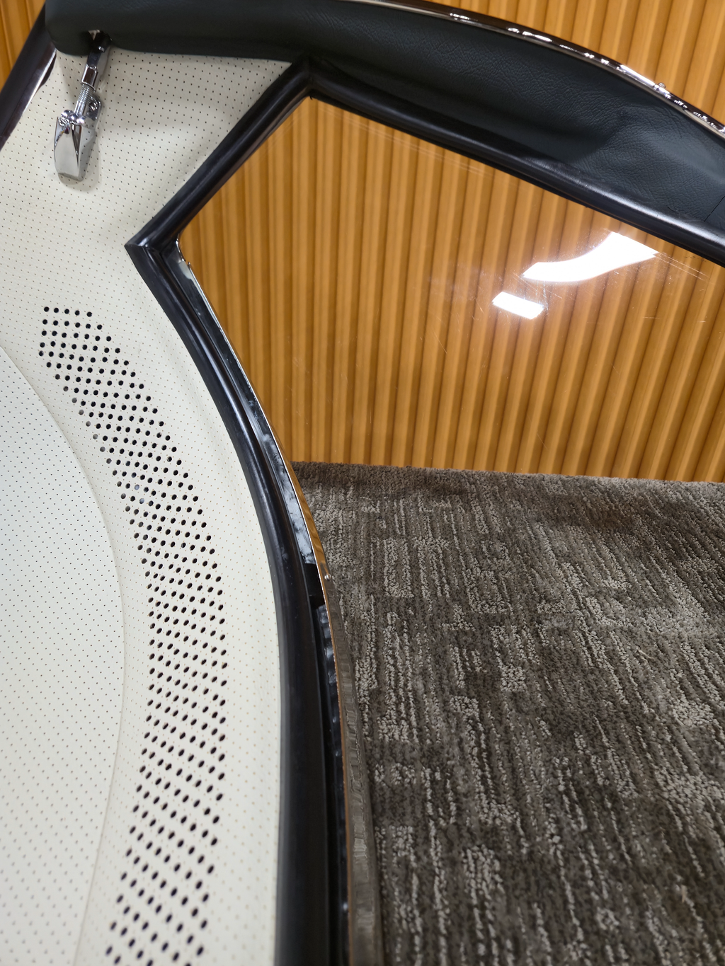 Mercedes-Benz 300SL Roadster Removable Hardtop - Image 34