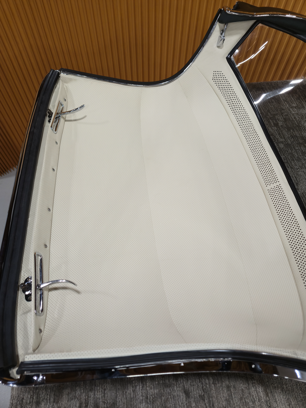 Mercedes-Benz 300SL Roadster Removable Hardtop - Image 36