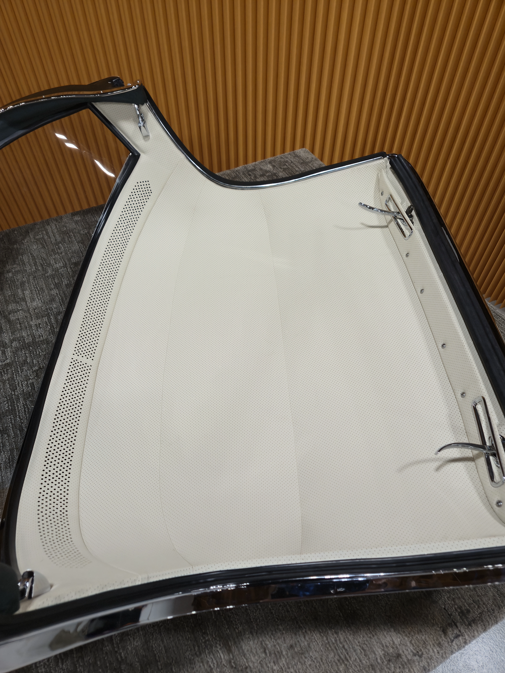 Mercedes-Benz 300SL Roadster Removable Hardtop - Image 37