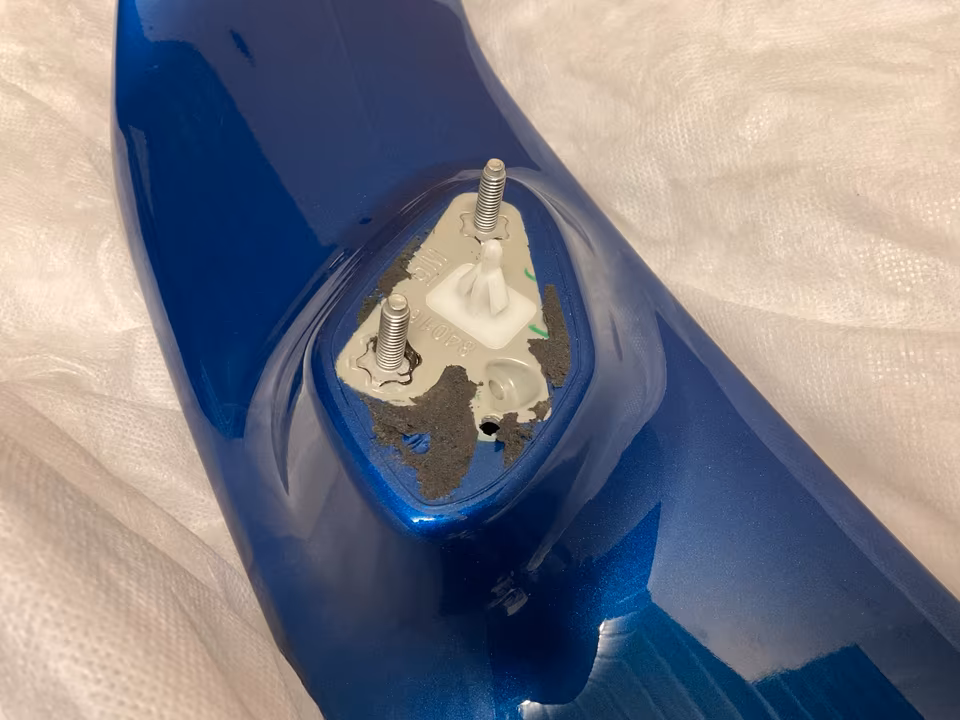 Camaro Gen6 rear spoiler - Image 4