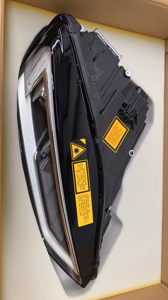 Audi R8 headlight, new, part number 4S0 941 086 F, right side. - Image 3