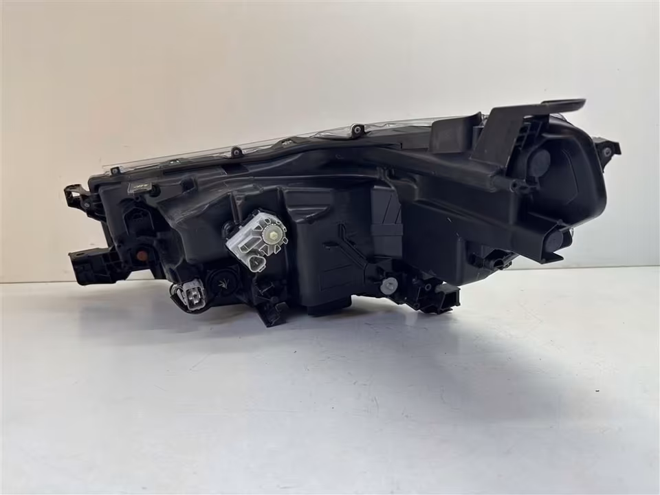 Headlight for Toyota Hilux VIII Lift 20r+ 81110-YP121 Right - Image 4