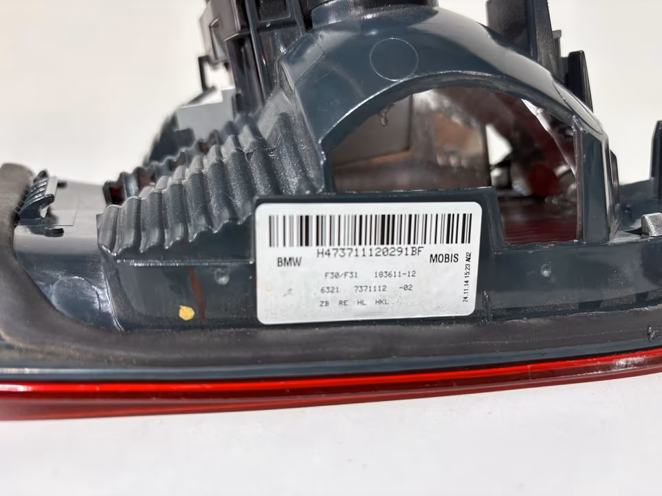 BMW 3 Series F30 F31 Rear Light Left Right Inner H473711120291BF - Image 2