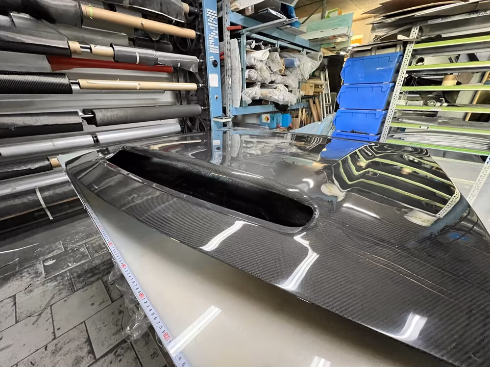 Carbon fiber hood for Dodge Challenger Demon - Image 9