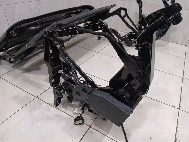 CORVETTE C8 ROOF complete - Image 7