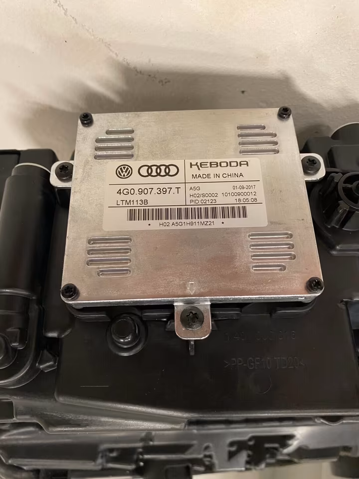 Audi R8 Laser Headlights 4S0 941 085 F 4S0941085F - Image 5