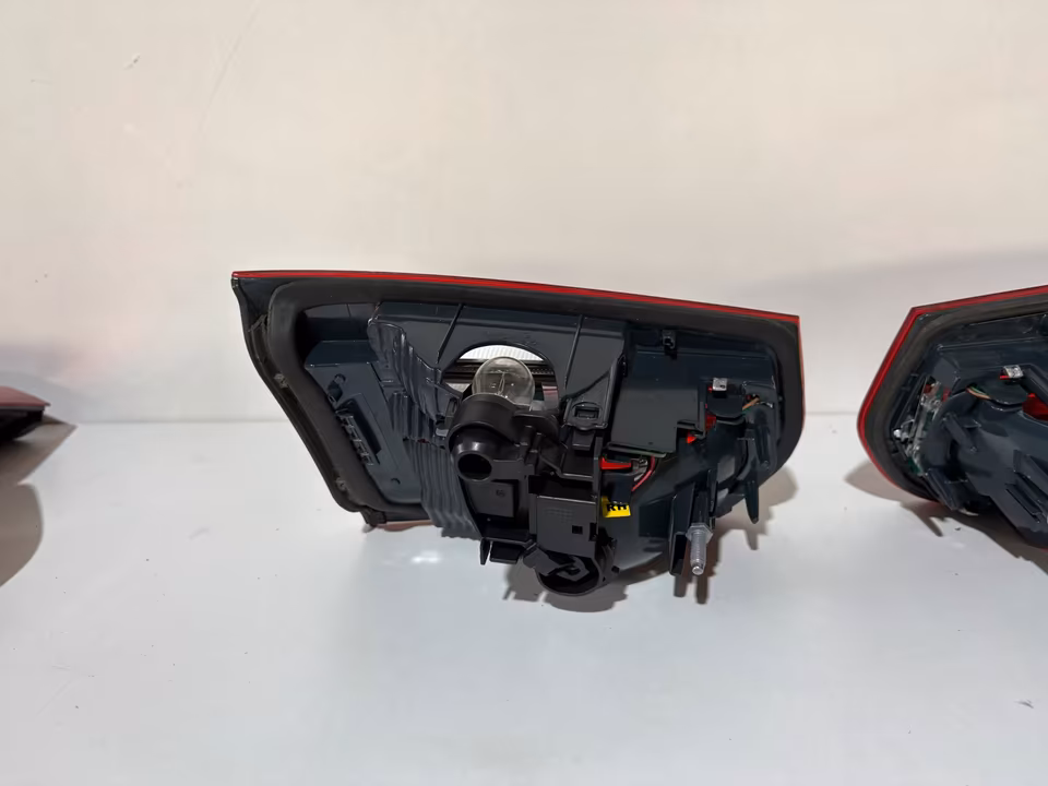 BMW 3 Series F30 F31 Rear Light Left Right Inner H473711120291BF - Image 6