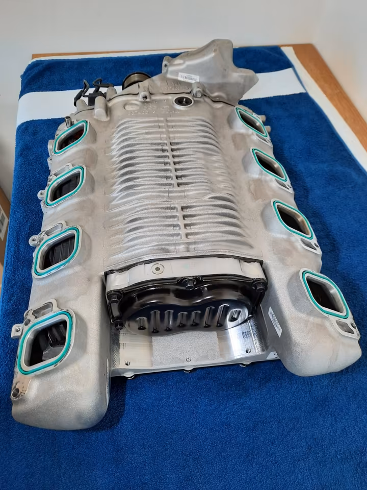 Corvette C7 Z06 LT4 compressor supercharger GM 12666991 EATON LT1 - Image 8