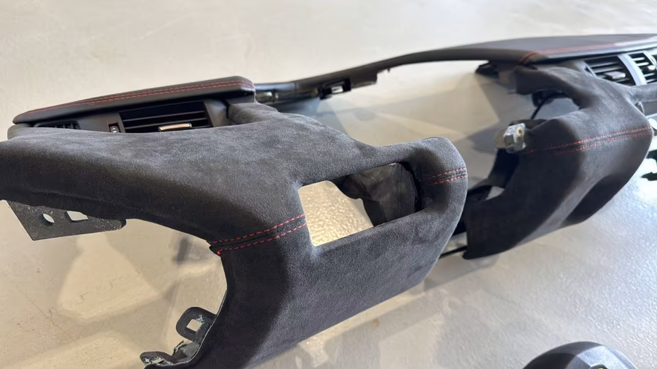 LAMBORGHINI AVENTADOR LP700 DASHBOARD MODULE ALCANTARA - Image 8