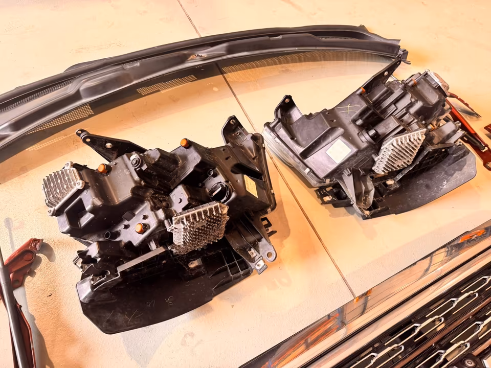 DODGE RAM 5 LIMITED HEADLIGHTS RADIATOR CARRIER HOOD FENDERS - Image 3