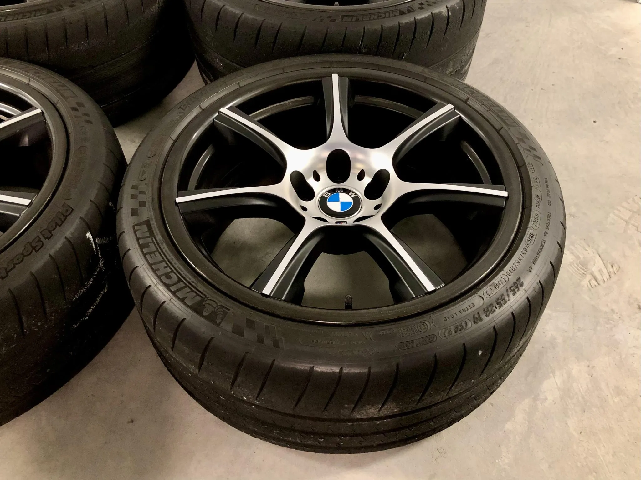 19×9.5″ and 20×10.5″ BMW M4 GTS Style 681M Carbon Compound Wheels - Image 12