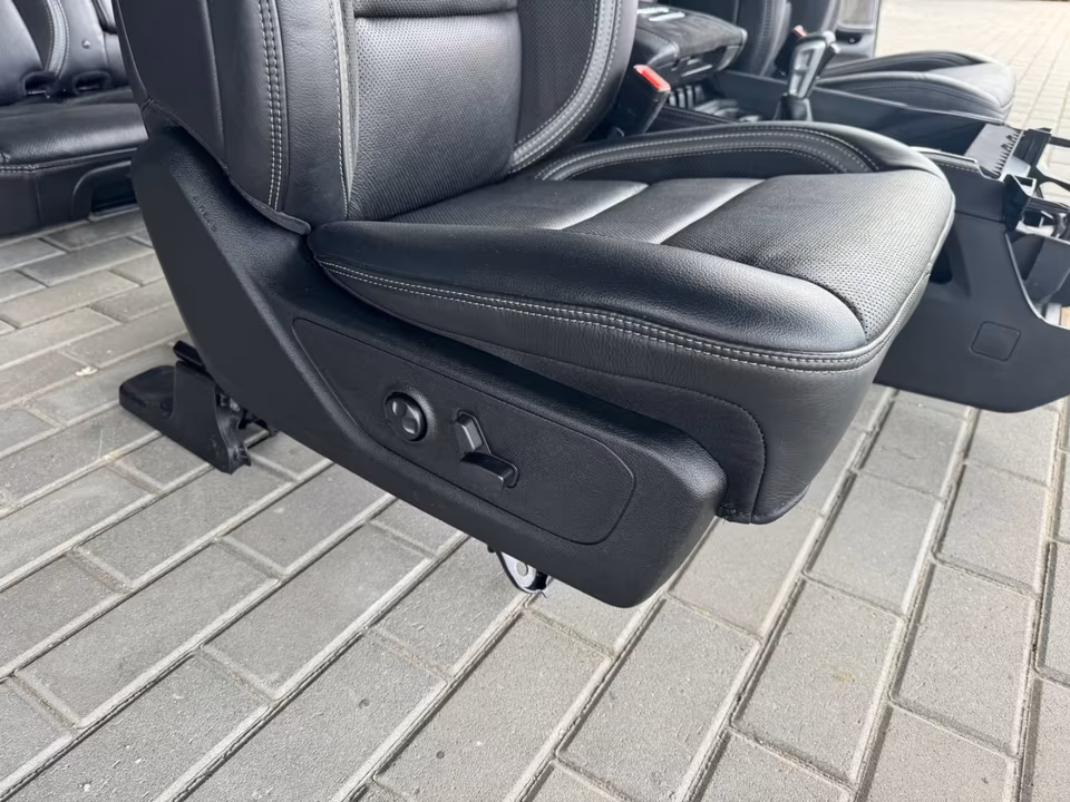 DODGE RAM TRX SEATS INTERIOR DOOR PANEL - Image 6