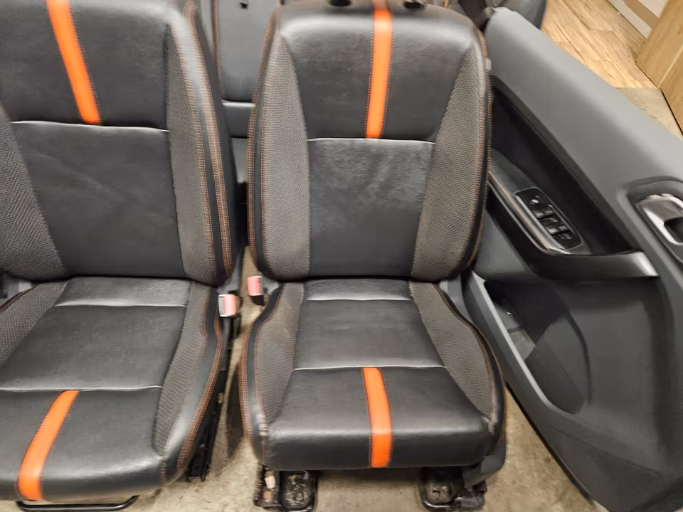 Ford Ranger Wildtrak Interior 2011 - Rear Seats - Image 7