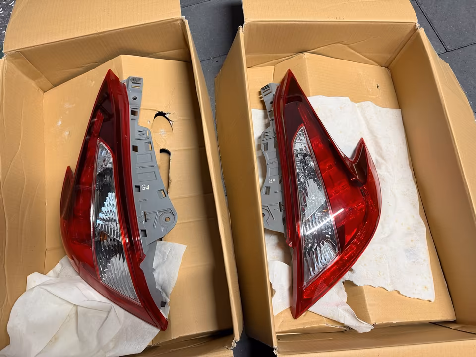 Nissan 370Z taillights, original taillight