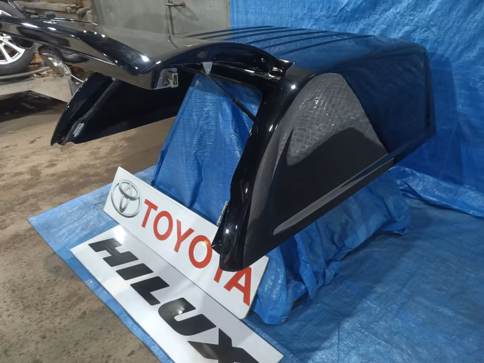 Hardtop cargo cover for Toyota Hilux VII 05-15 double cab - Image 8