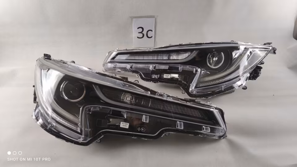 Headlights for Toyota Corolla E21, full LED, left and right, top condition - Image 6