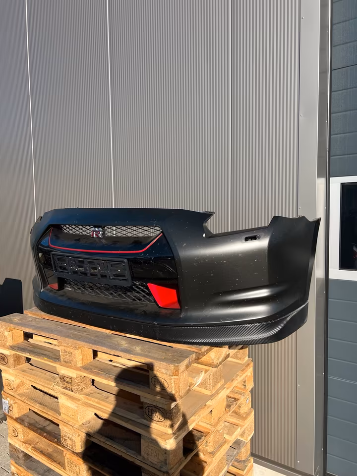 Nissan GT-R Type R35 front bumper - Image 9