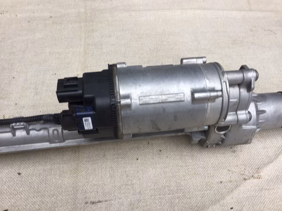 Corvette Stingray C7 steering gear from ZF - Image 3