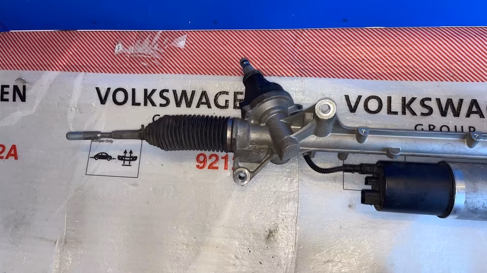 BMW Z4 G29 TOYOTA SUPRA MK5 steering gear 225A40325-01 5B38FB6 - Image 2