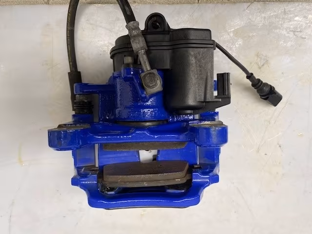 Ceramic brake system Audi RS6 C8 4.0i V8 built in 2021 with 18,700km - Image 5