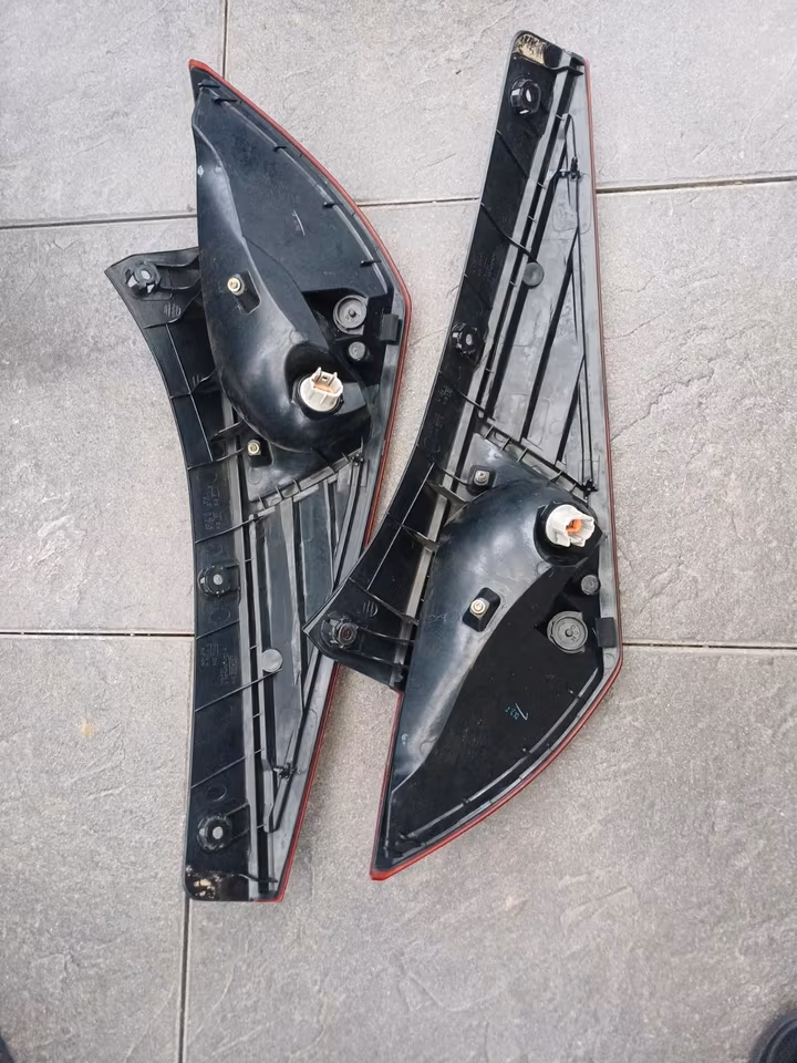 Nissan 350Z original taillights Z33 coupe roadster taillight - Image 6