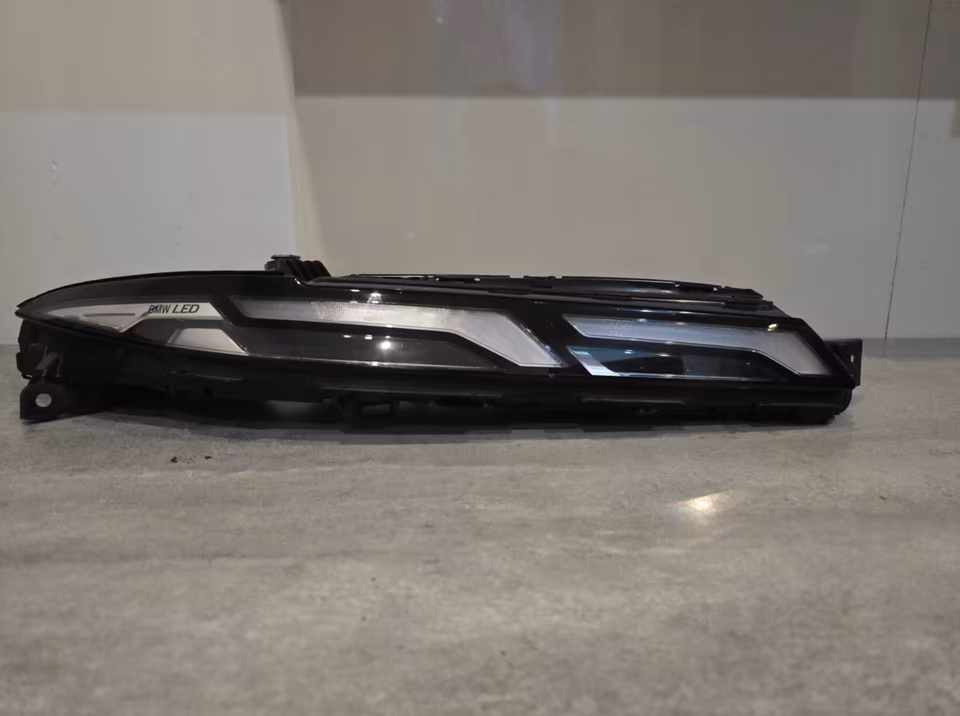 BMW X7 G07 LCI LED Headlights Right Left 5A5F0D5 5A5F0D6 - Image 5