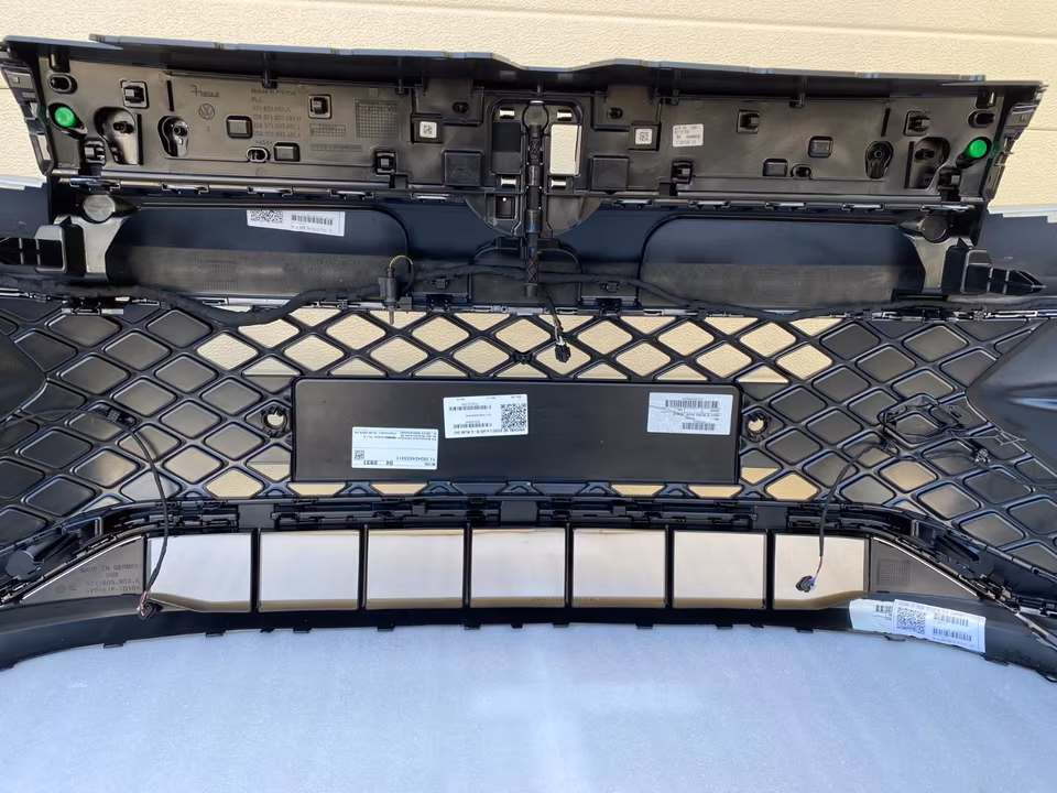 VW Tiguan III 571 R-Line Front Bumper 571807421A - Image 7