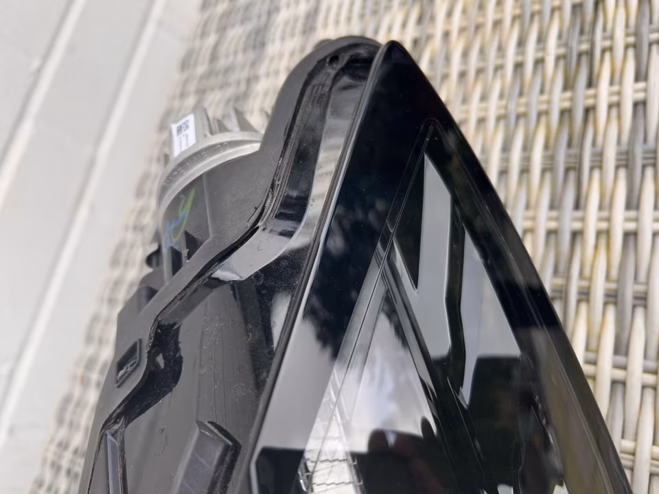 Corvette C8 LED headlights left and right *Like New* - Image 5